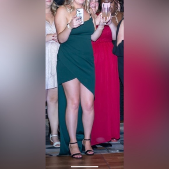 Green Party Dress - Picture 3 of 4